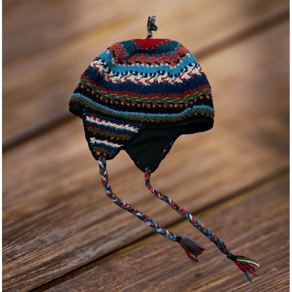 Lost Horizons Wool Floral Fair Isle Beanie Winter Hat Ear Flaps Women's One Size - Picture 3 of 9